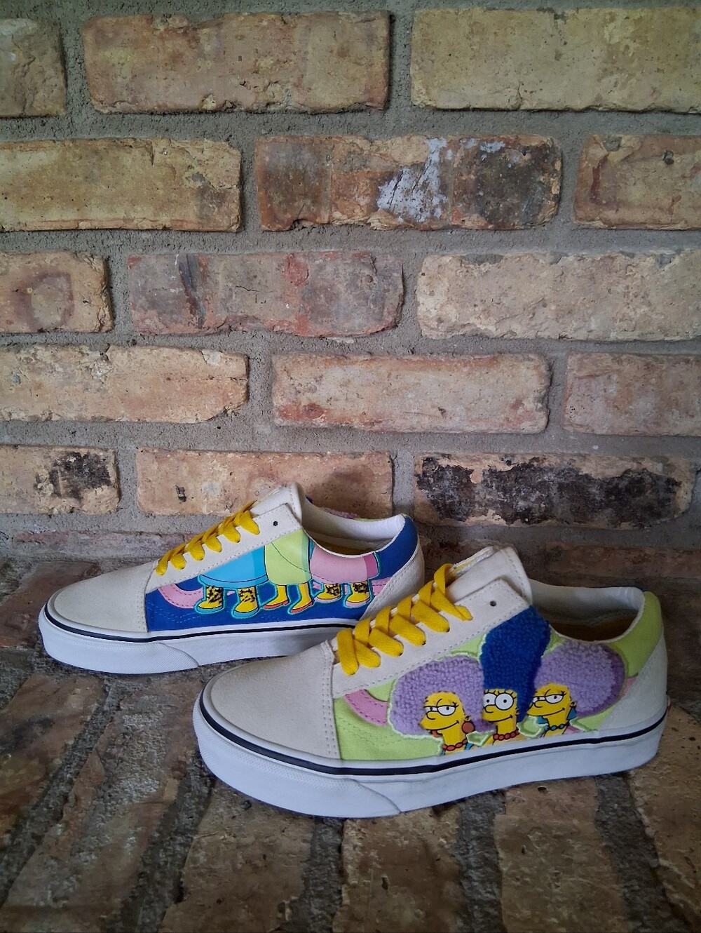 VANS X THE SIMPSONS OLD SKOOL SIZE 5.5